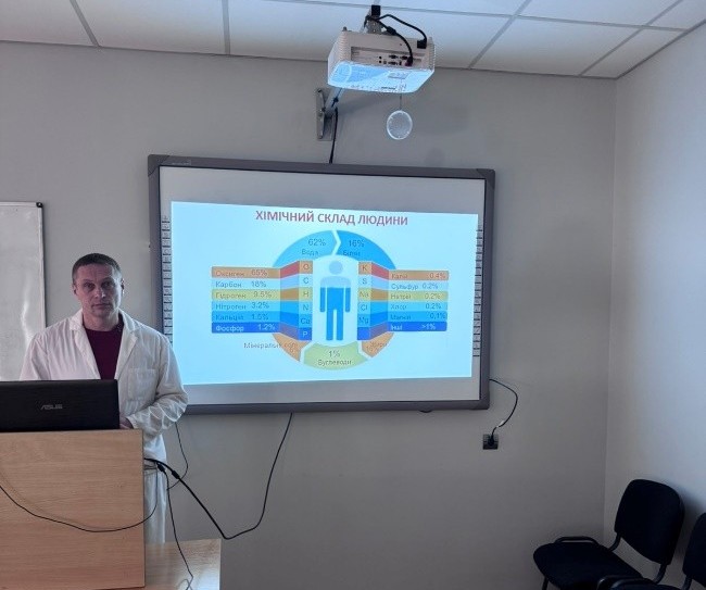 Тиждень ННІ хімії та екології: синергія науки, інновацій і майбутніх можливостей