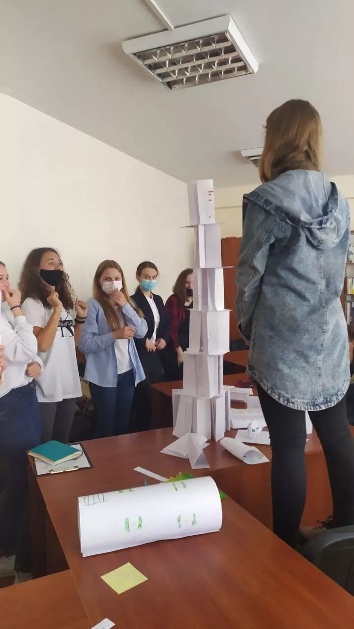 Ефективне спілкування – одна з провідних навичок успішного майбутнього