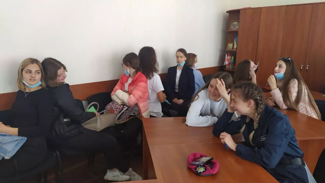 Ефективне спілкування – одна з провідних навичок успішного майбутнього