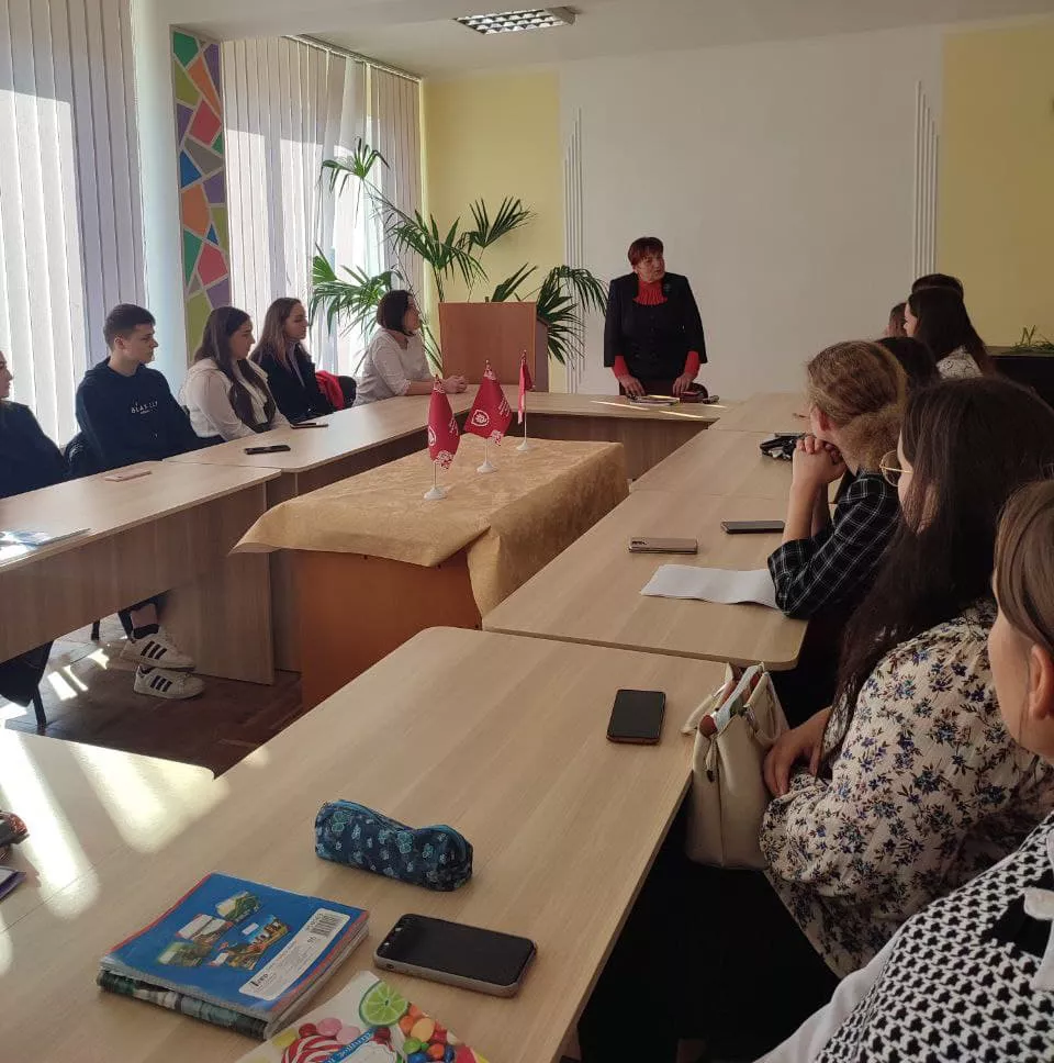 Як реалізуватися в професійній сфері: майстер-клас народного учителя України