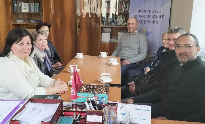 На факультет міжнародних відносин завітав український дипломат Юрій Карпук