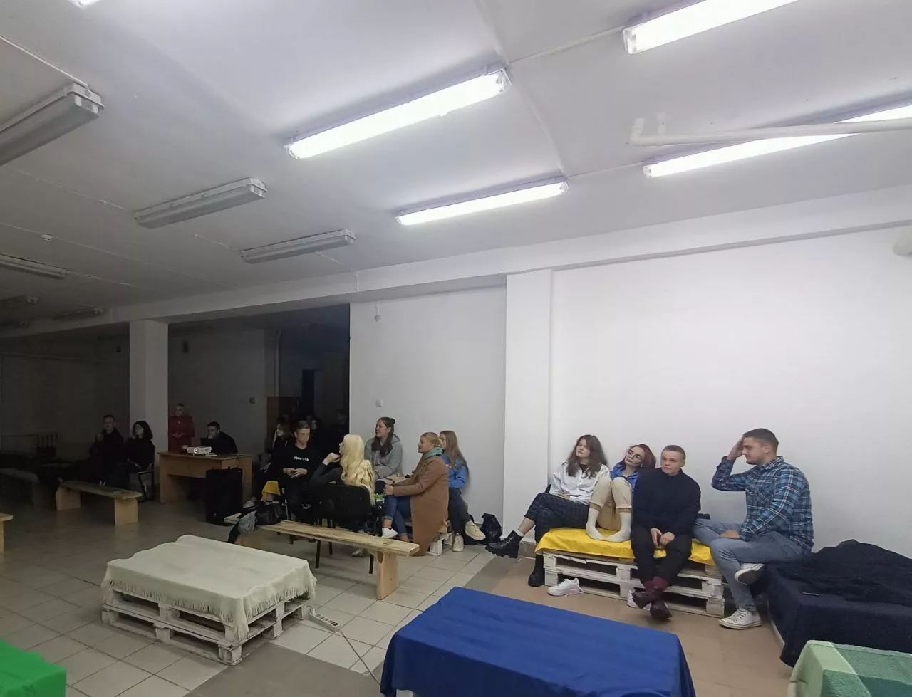 Благодійний кіноперегляд на факультеті філології та журналістики