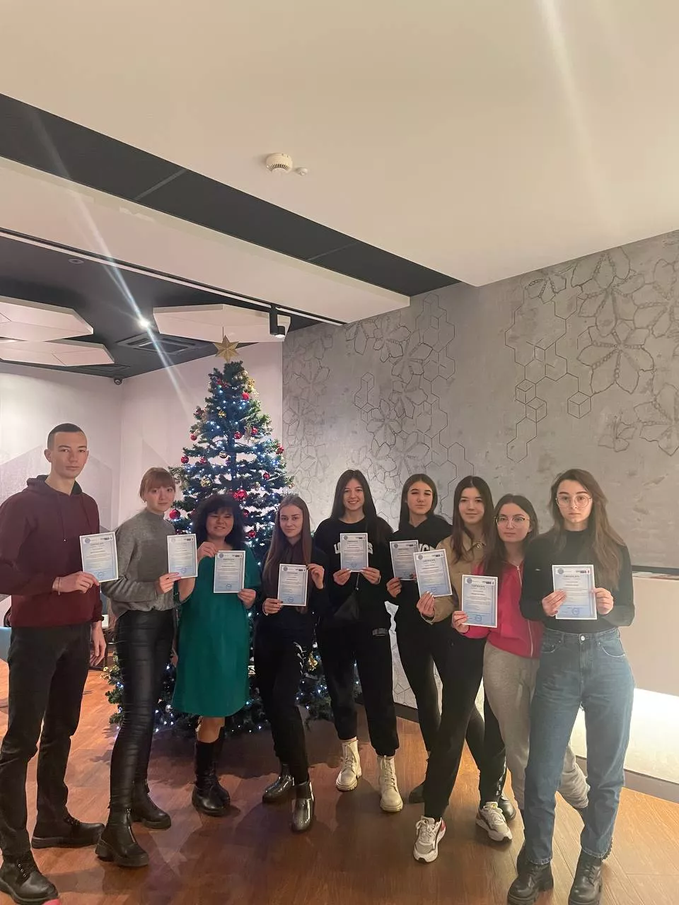 міжнародні_зв'язки