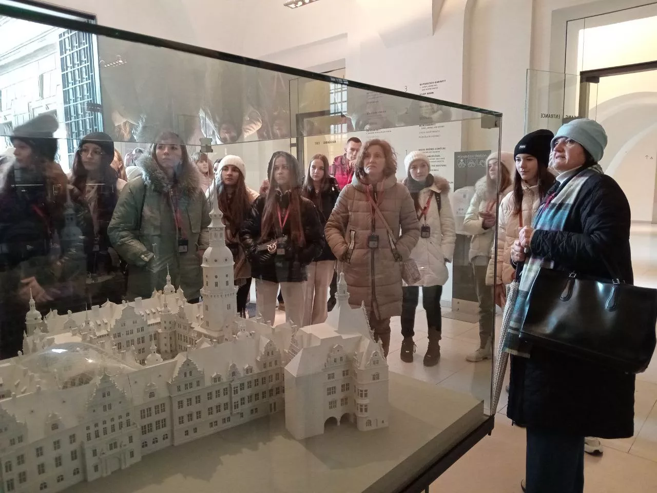 міжнародні_зв'язки