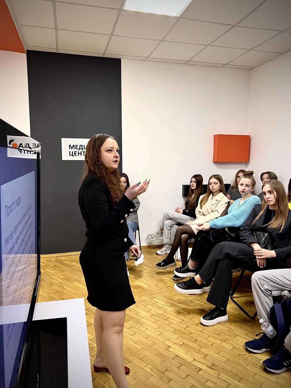 журналісти