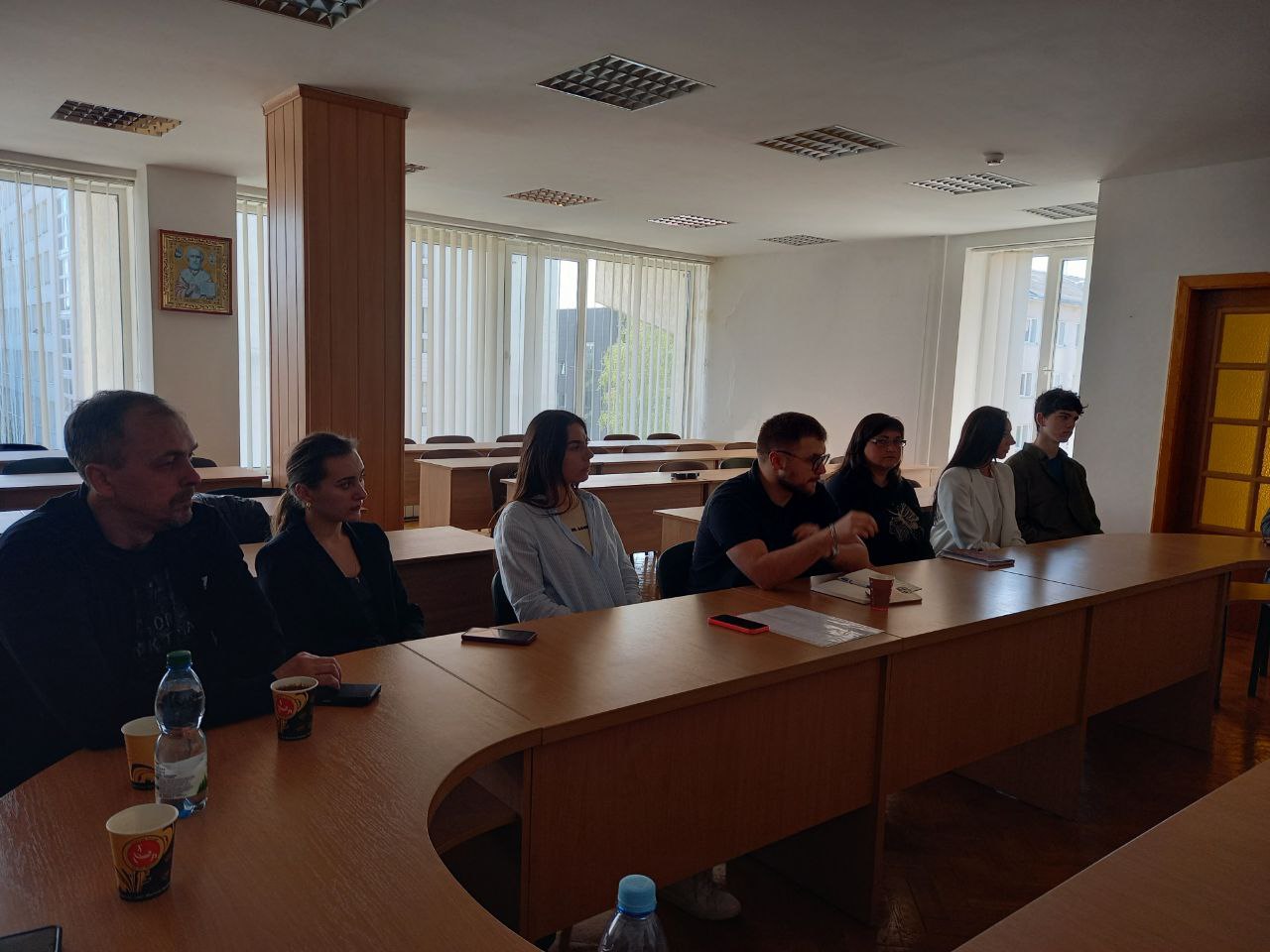 Психологічна реабілітація учасників бойових дій – у центрі уваги науковців факультету психології