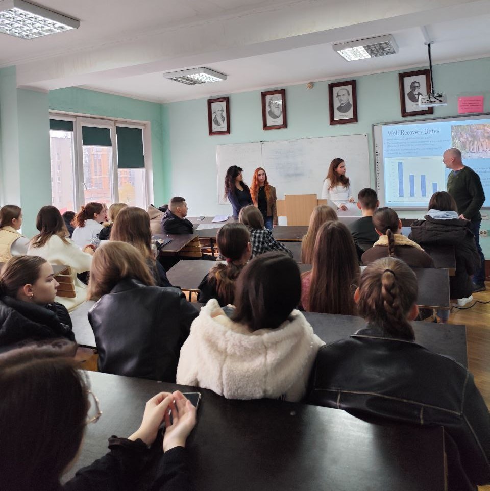 Лекція канадського дослідника Расселла Маккензі для здобувачів факультету біології та лісового господарства