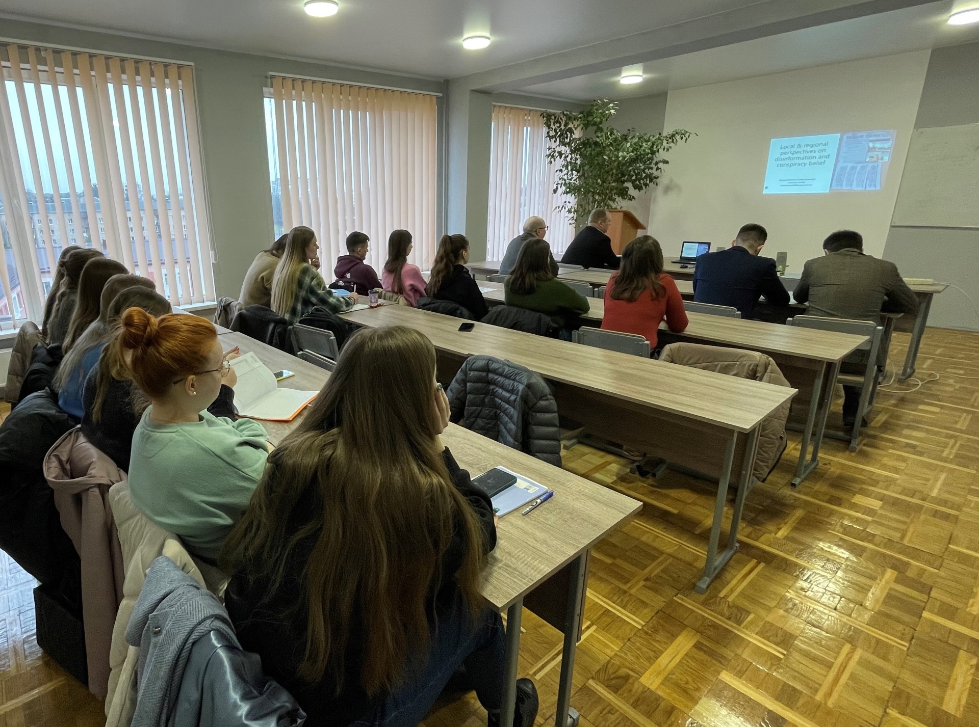 географічний