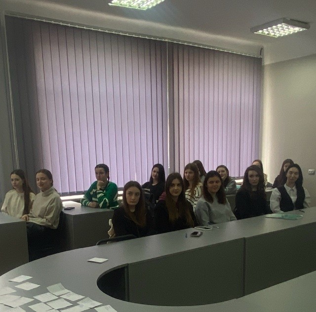 Працевлаштування у сфері соціальних послуг: мотивація, виклики та перспективи