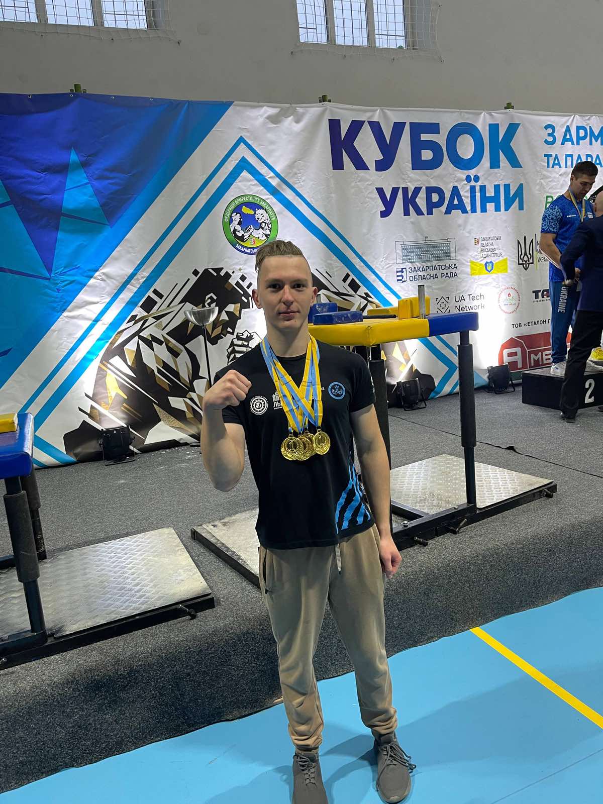 Психологія як ресурс спортивного лідерства: студент-психолог – чемпіон параармрестлінгу
