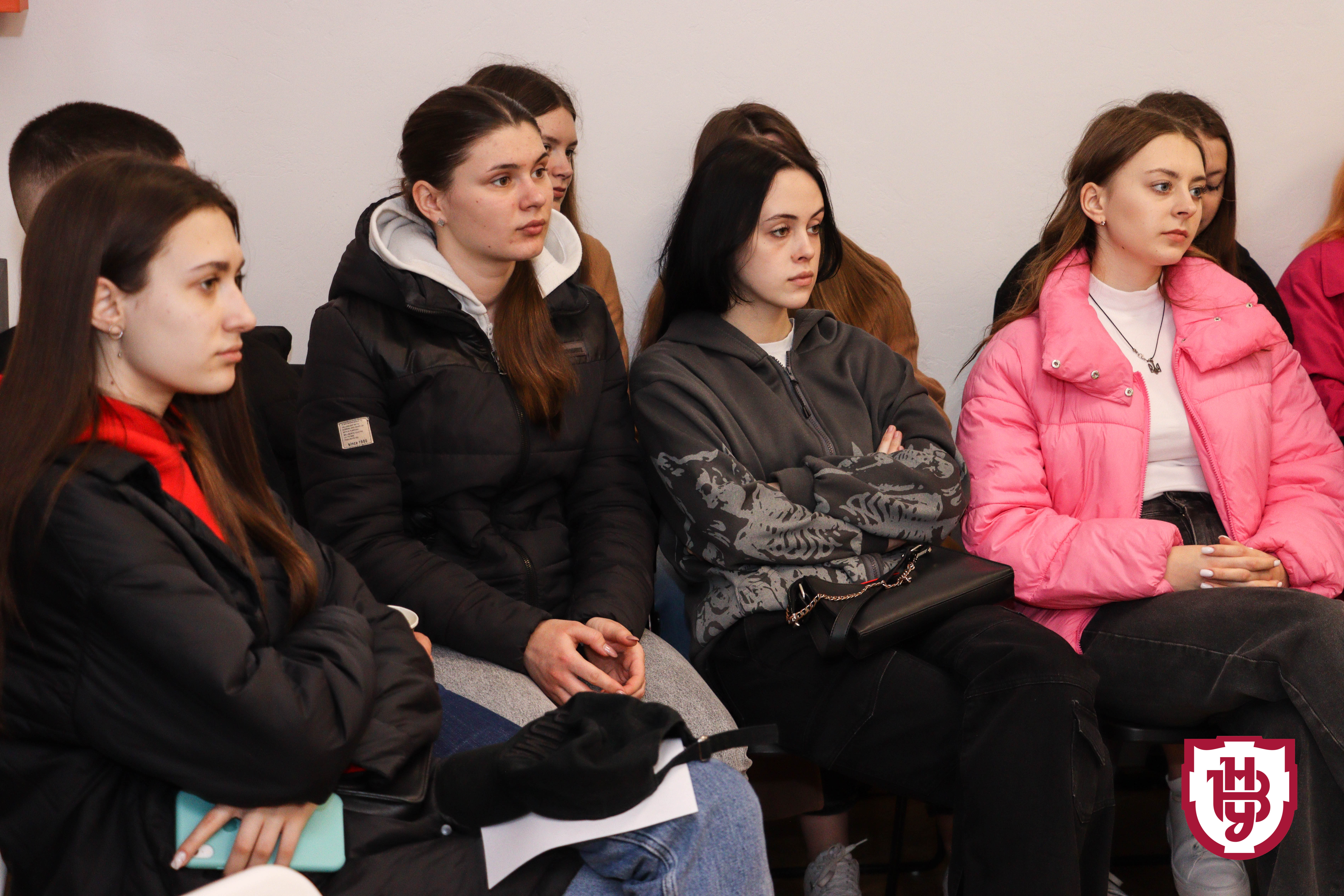 журналісти