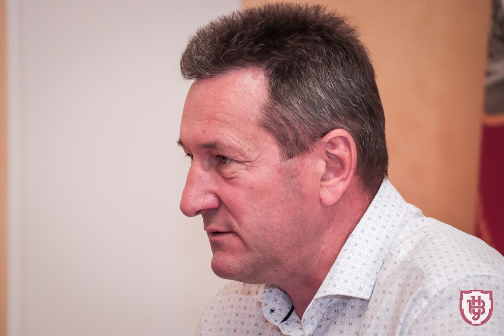 Суспільство