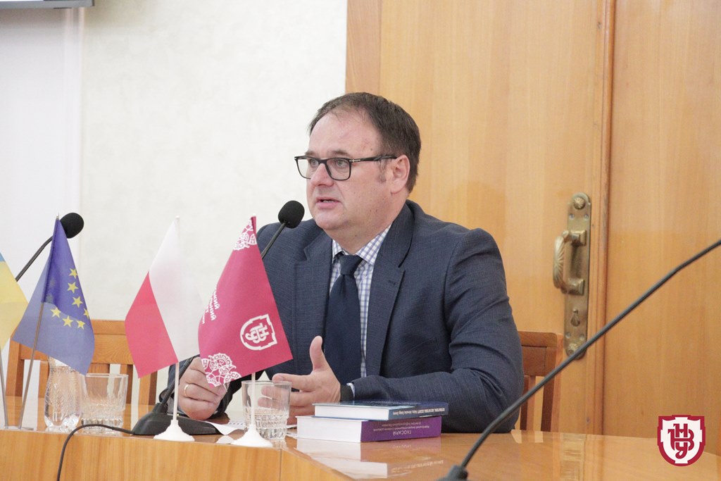 Суспільство