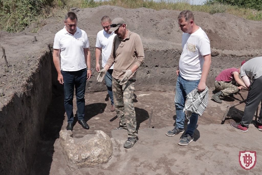 Суспільство