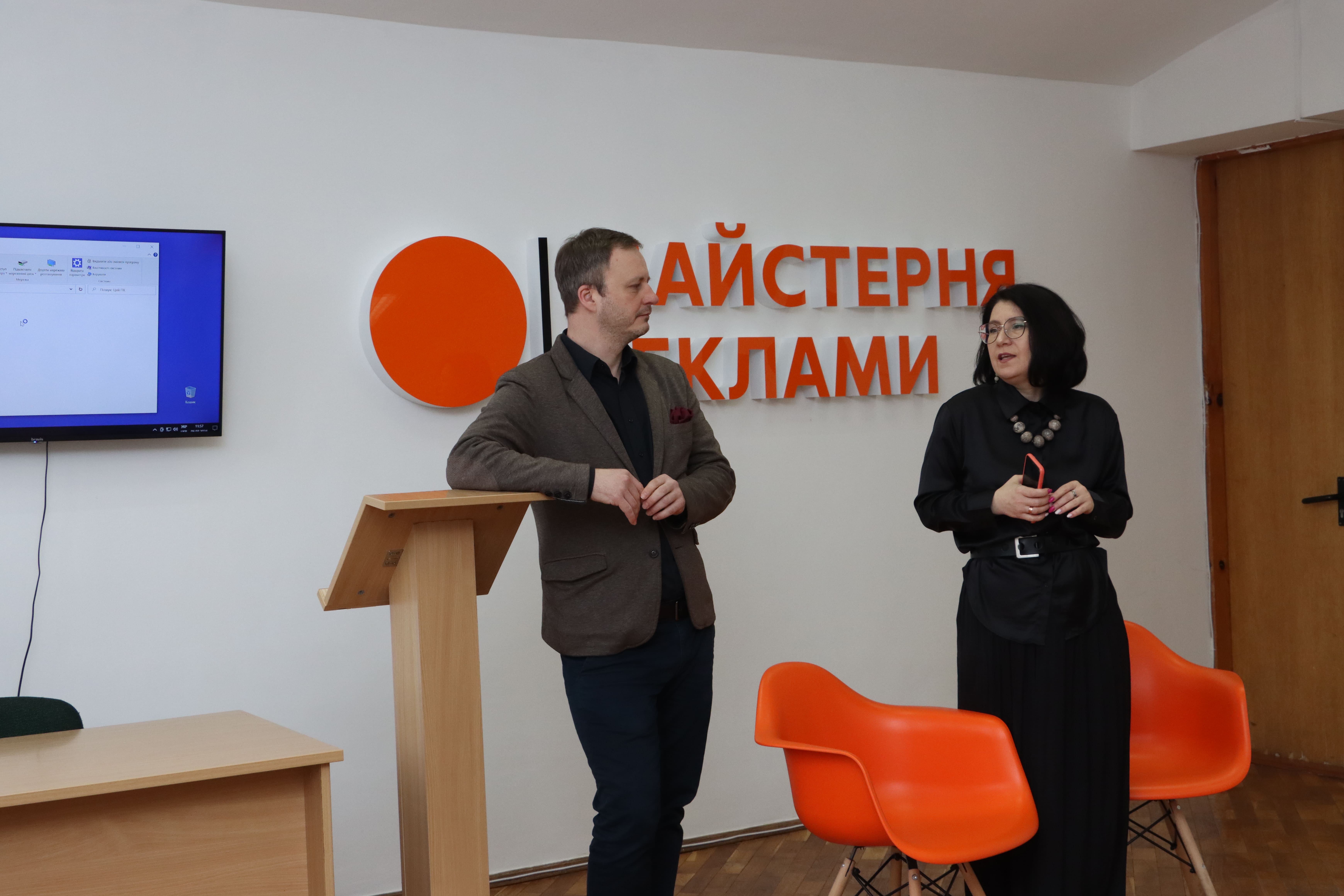 журналісти