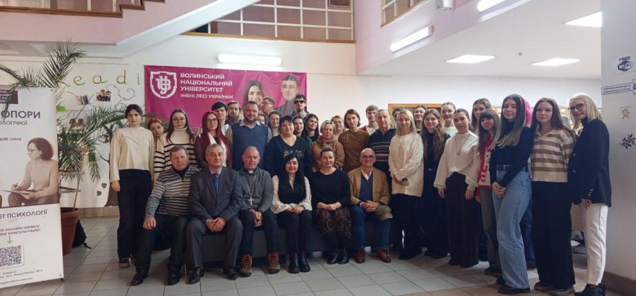 На кафедрі практичної психології та психодіагностики навчали як підтримувати психічне здоров’я у військових, ветеранів і цивільних