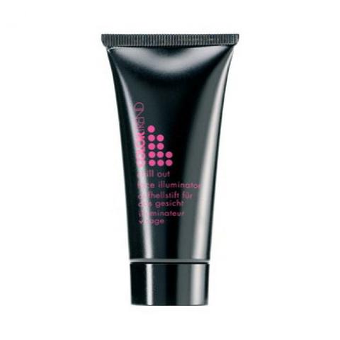 Тональный крем Avon Colortrend