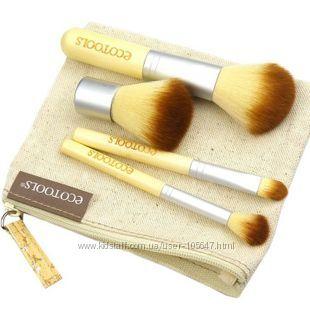 Кисть Ecotools 