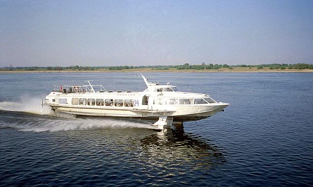 Катер Восход 352