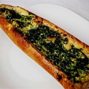 Чесночный хлеб (garlic bread)