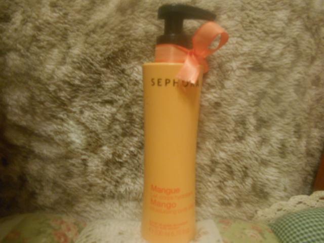 Молочко Sephora Mango