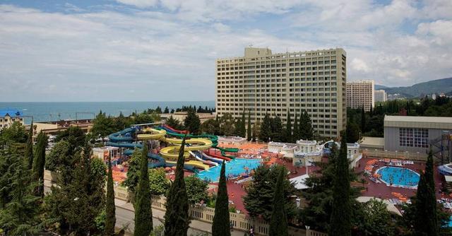 Отель "Весна" 4*, Г. Сочи Адлерский район, Россия