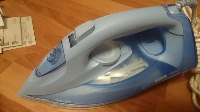 Пароочиститель Philips Azur GC4922