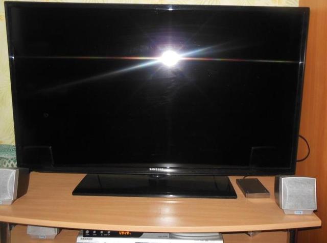 Телевизор Samsung UE40EH5307K