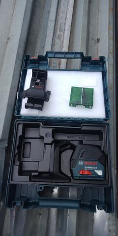 Прибор Bosch Лазерный нивелир BOSCH GCL 2-50 + LR6