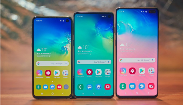 Телефон Samsung s10+