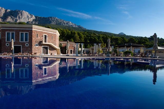 Отель "Крымский Бриз" 5*, Ялта, Россия