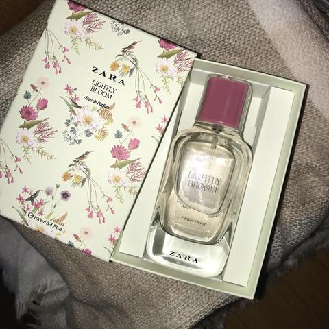 Духи Zara Lighty Bloom