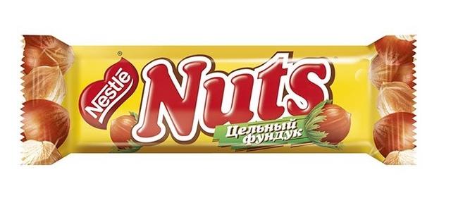 Шоколадный батончик "Nuts"