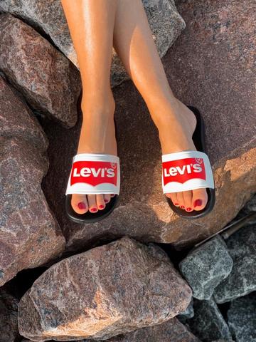 Сланцы Levis