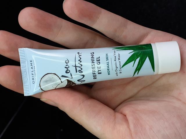 Гель для кожи вокруг глаз Oriflame Love nature