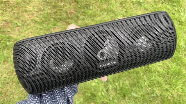Колонки Anker Soundcore Motion+