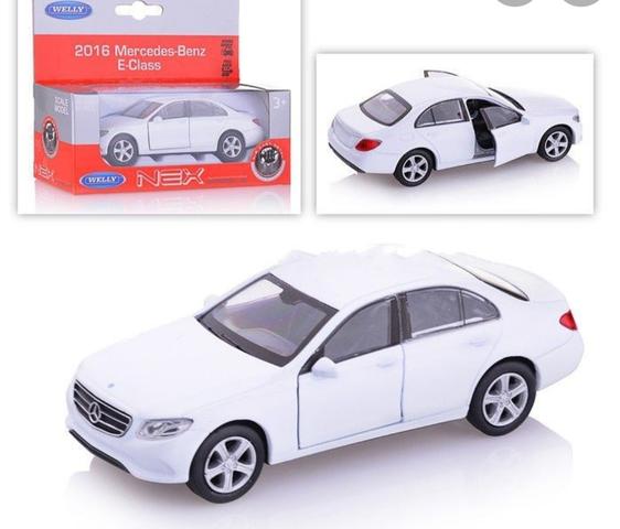 Машинка Mercedes e class Welly
