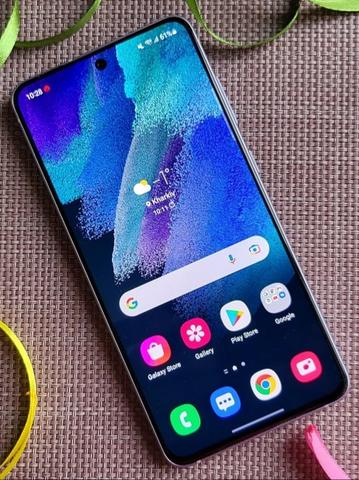 Телефон Samsung Galaxy S21 FE 5G