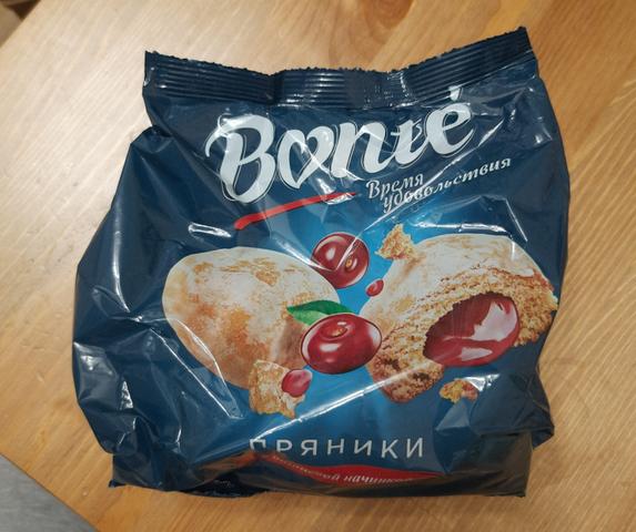 Пряники Bonte с вишневой начинкой