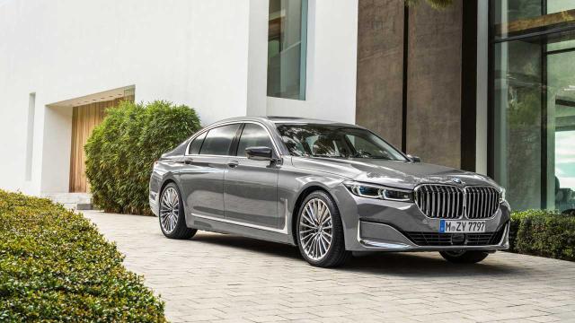 Автомобиль BMW 7серии, 2023 г.