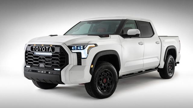 Автомобиль Toyota Tundra, 2022 г.