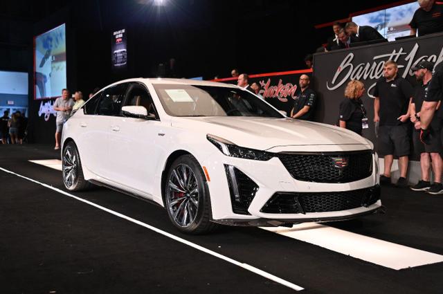 Автомобиль Cadillac Gt 5 v, 2023 г.