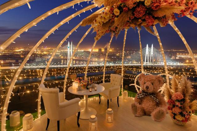 Развлекательный центр "Свидание на крыше Sky-bridge-spb", Санкт-Петербург