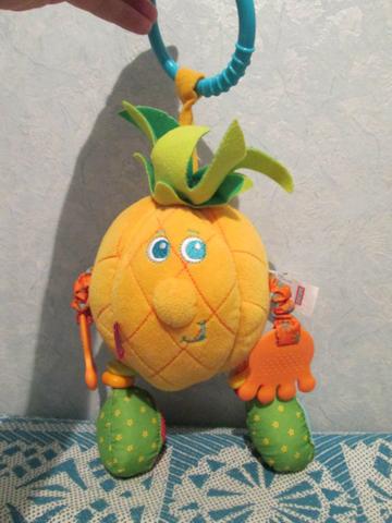 Оригинальный ананас