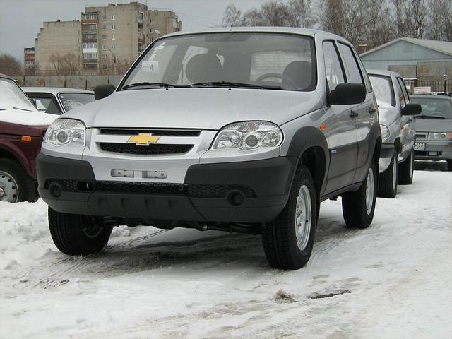 Серийный российский компактный внедорожник
