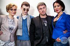 Отличный комедийный сериал.
