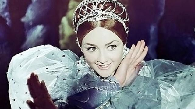 Отличная сказка с лучшими актёрами того времени