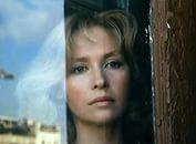 Планировала стать актрисой с самой детства.