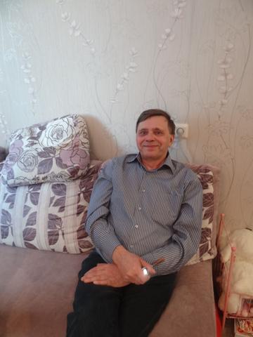 Извращенец