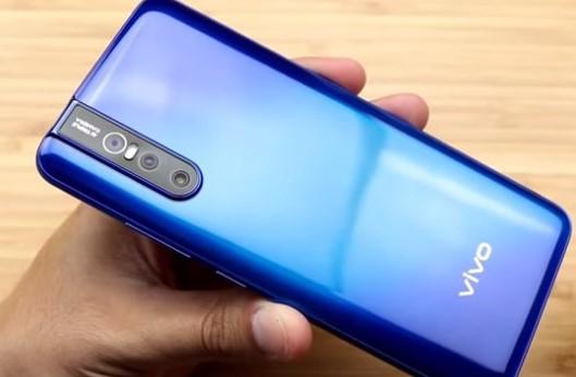 Отличный флагман от Vivo